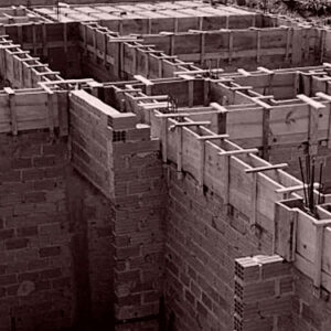 Modelado, análisis, cálculo y diseño de edificaciones con albañilería confinada